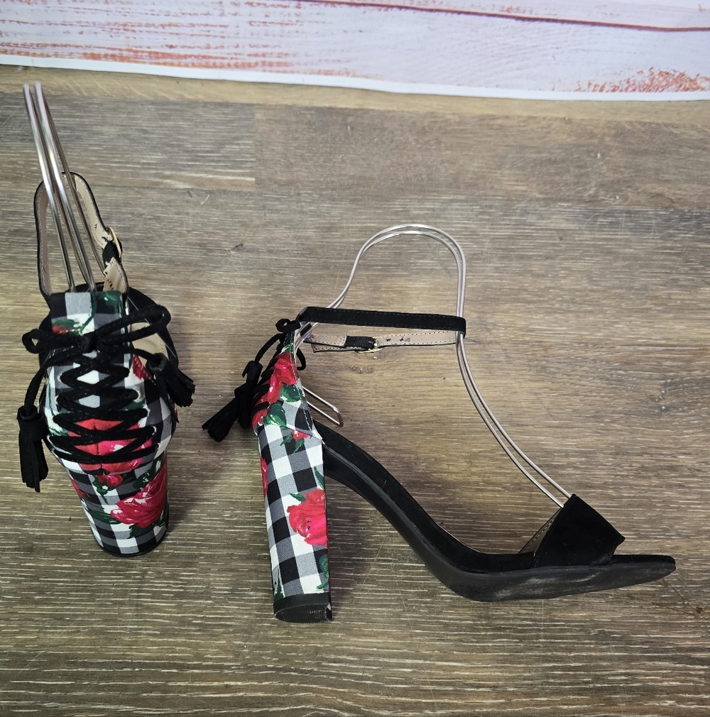 Betsey Johnson Corset Heal Shoes, Black and Red Floral strappy Gingham Roses